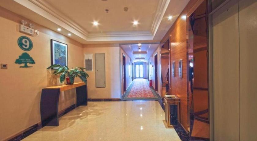 فندق جرين تري إن قوانجدونج جييانج تيرمينال ستيشن رونج هوا أفينو بيزنس Jieyang المظهر الخارجي الصورة