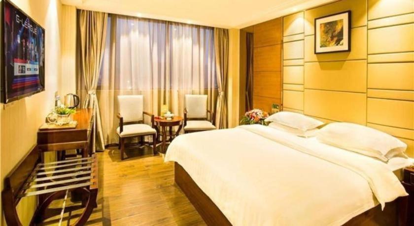 فندق جرين تري إن قوانجدونج جييانج تيرمينال ستيشن رونج هوا أفينو بيزنس Jieyang المظهر الخارجي الصورة
